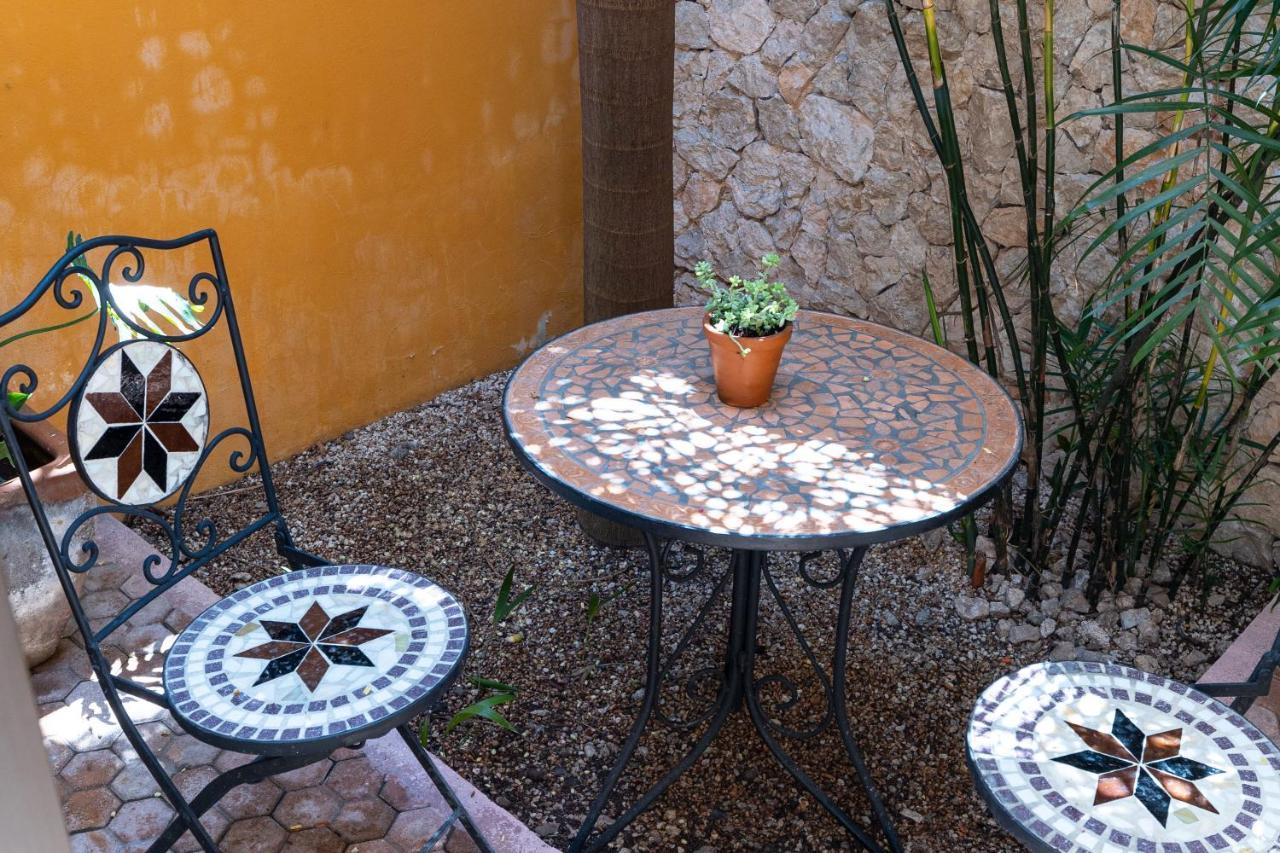 Casa Dos Lirios (A Boutique Bed&Breakfast) Mérida Exterior foto